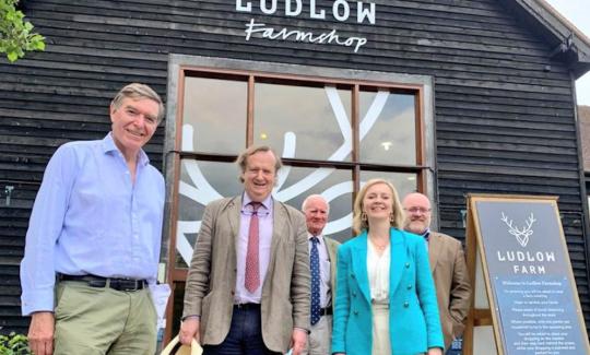 Philip Dunne and Liz Truss visit Ludlow Farm Shop